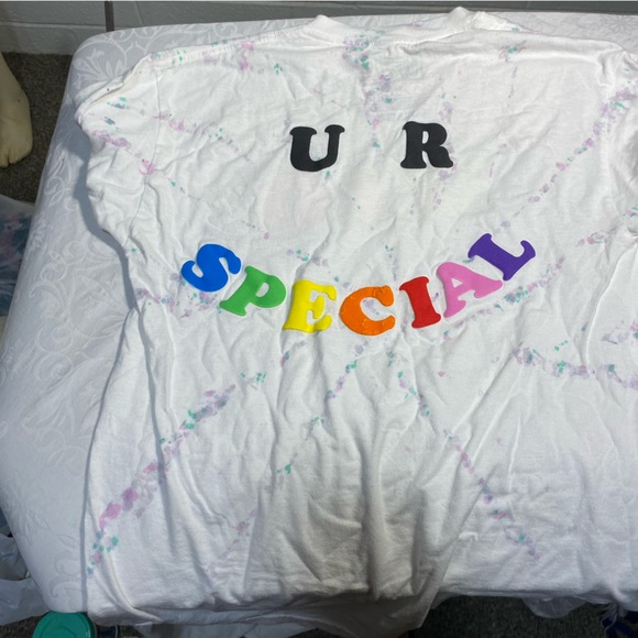 Official LIZZO Merch Tie Dye Rainbow Bubble Letters U R Special Medium T Shirt - Picture 7 of 11